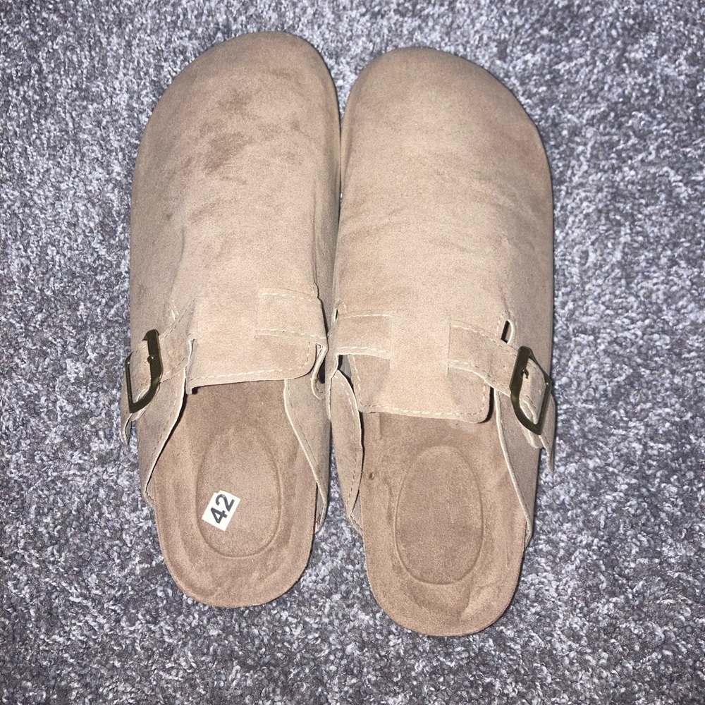 Cork shoes